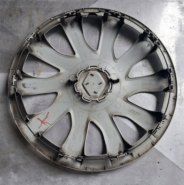 Enjoliveur Renault Trafic 3 modèle Ingenius 16" Occasion