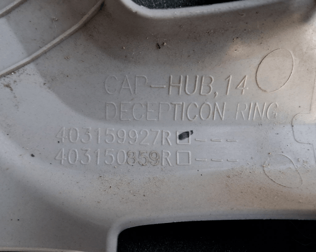Enjoliveur Dacia Spring 14p Occasion 