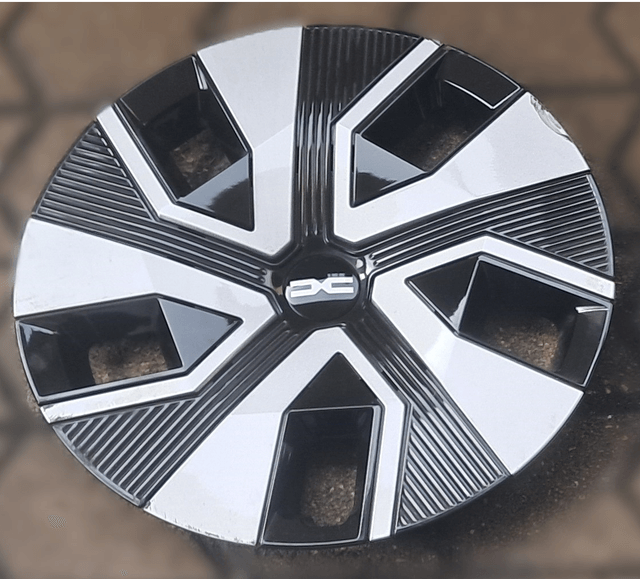 Enjoliveur Dacia Sandero/Duster/Logan/Stepway 16" Occasion comme Neuf