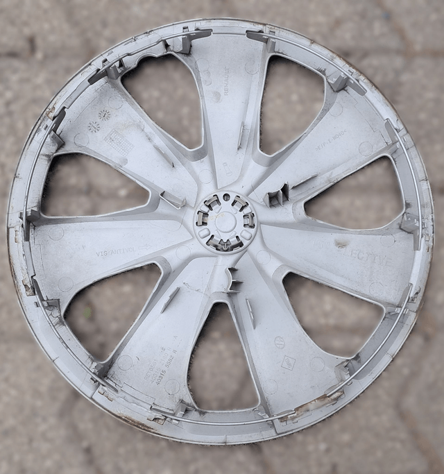 Enjoliveur Renault Zoé/Clio IV/Megane IV modèle : Elective 15" occasion