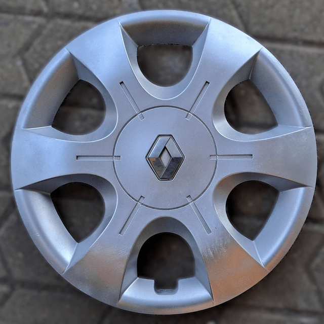 Enjoliveur Renault Trafic 2 Modèle Solane 16" Occasion 