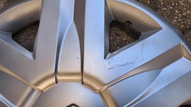 Enjoliveur Renault Scénic modèle: Loris 15p Occasion 
