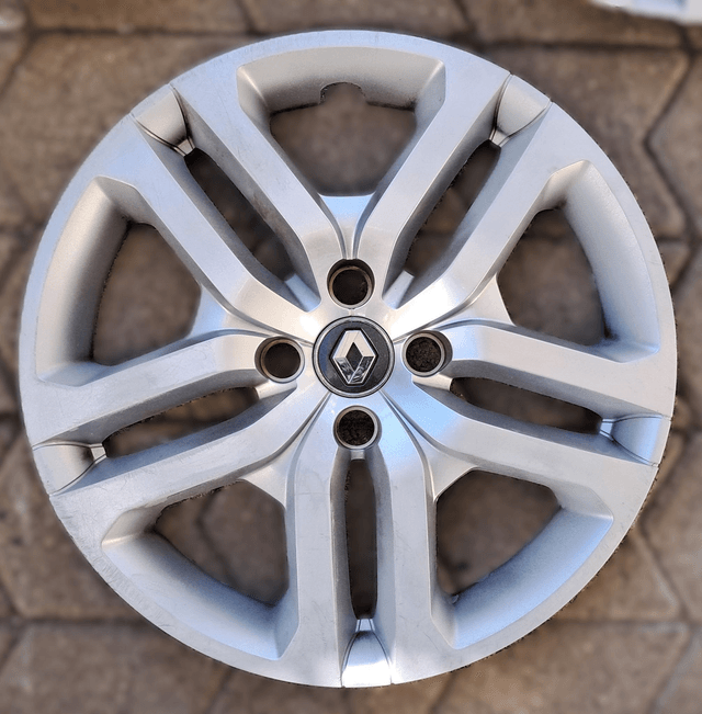 Enjoliveur Renault Clio 4 modèle: Attractive 16" Occasion