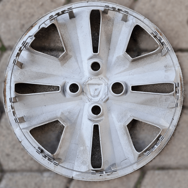 Enjoliveur Dacia Sandero III / Logan III Modèle : Sorane 15" occasion