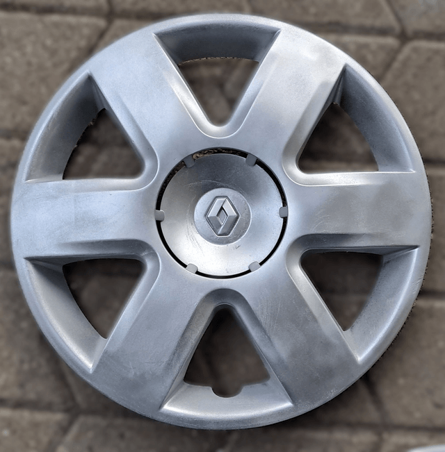 Enjoliveur Renault Kangoo modèle: Brigantin 15p Occasion 