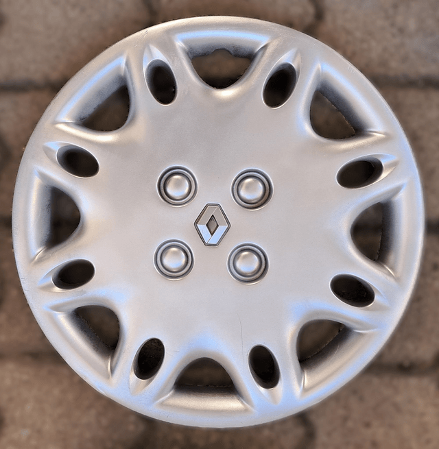 Enjoliveur Renault Clio 2/Megane 2 Modèle: Aquarius 14" Occasion 