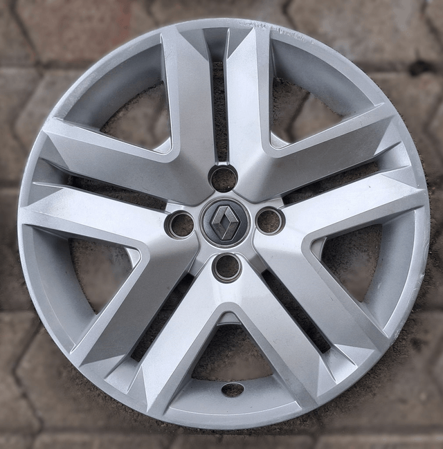 Enjoliveur Renault Clio4/Clio5/Zoé Modèle: Amicitia 16" Occasion 