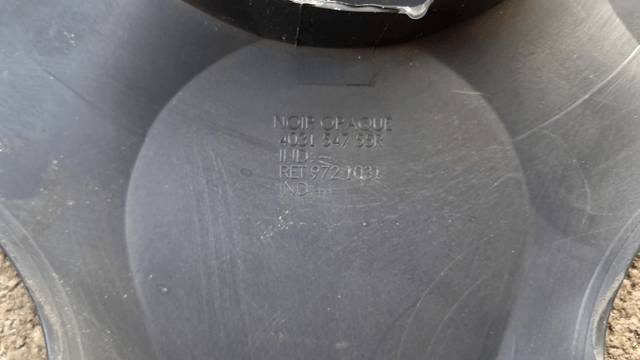 Enjoliveur Renault Clio 2 Black Edition modèle Moai 14" Occasion 