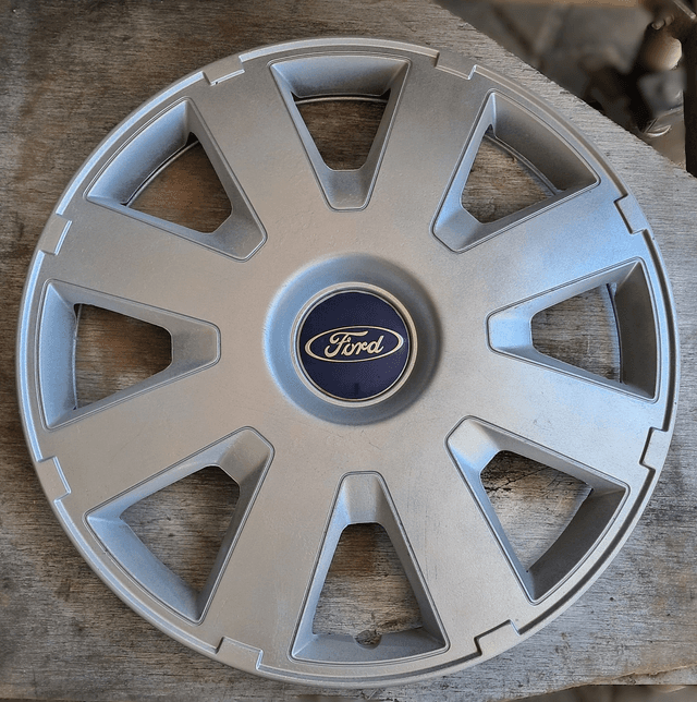 Enjoliveur Ford Mondeo Mk III /Focus 16&quot; Occasion 