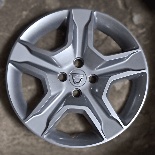ENJOLIVEUR DACIA SANDERO/LOGAN II/DOKKER/LODGY 16&quot; MODELE:BAYADERE NEUF