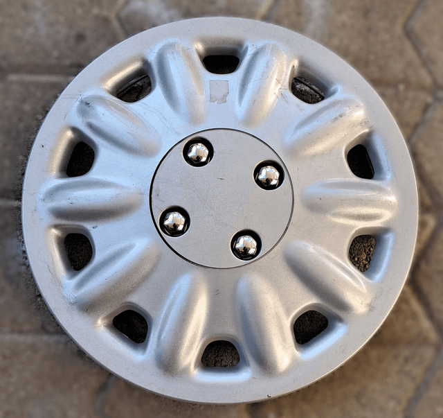 Enjoliveur Renault modèle Pollici 14&quot; occasion
